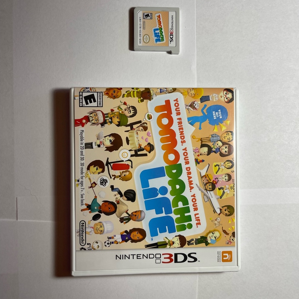 Nintendo 3DS Tomodachi Life Game - Colorful Cover